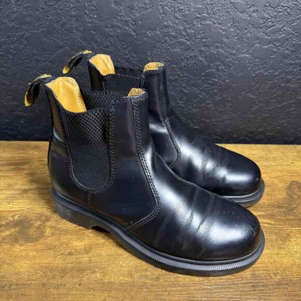 Dr. Martens 2976 11853001 Black Smooth Leather Chelsea Boots Mens 7 Womens 8